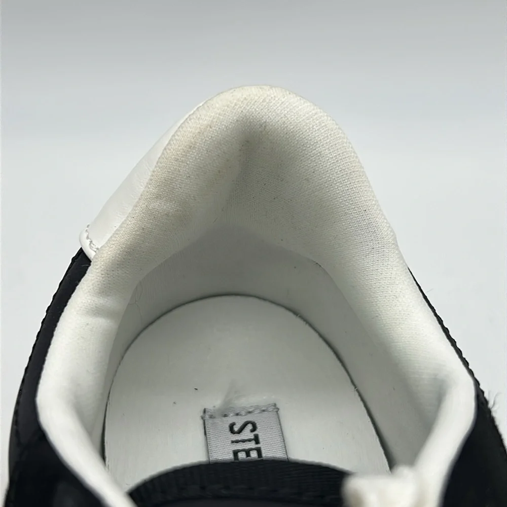 Steve Madden Kendrix Black White Lace-Up Sneakers Women’s Sz 8 NWT Store Display - Picture 9 of 12